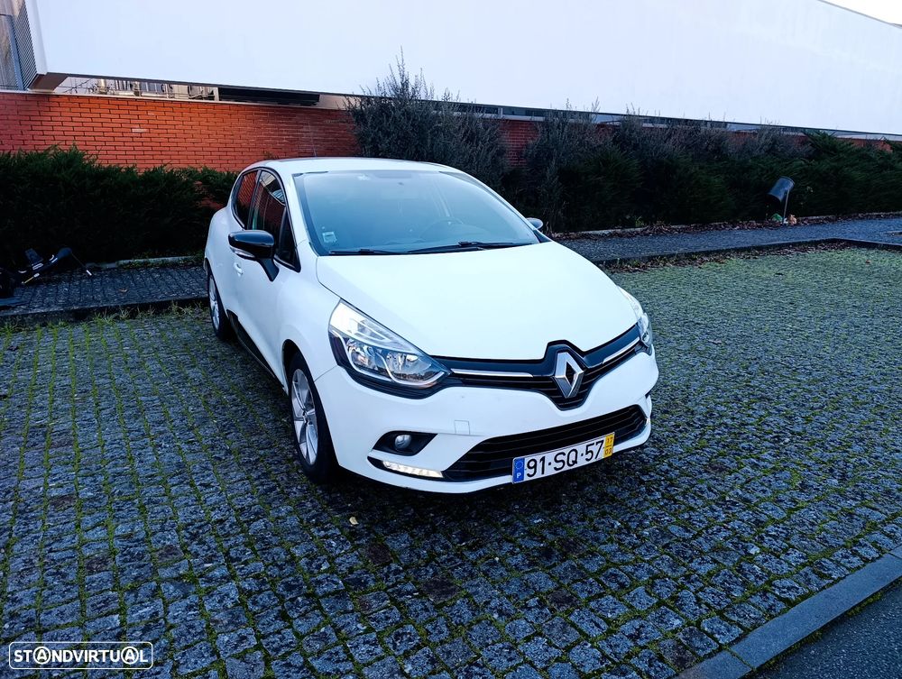 Renault Clio 1.5 dCi Limited EDition - 1