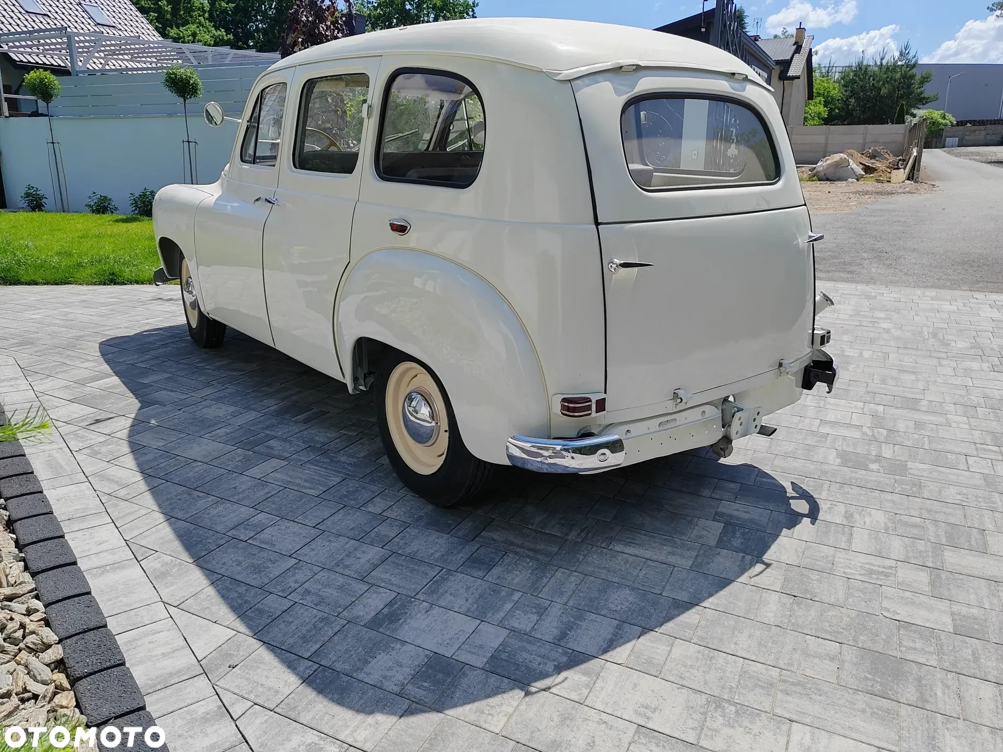 Renault Inny - 2