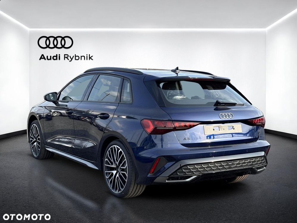 Audi A3 Sportback - 3
