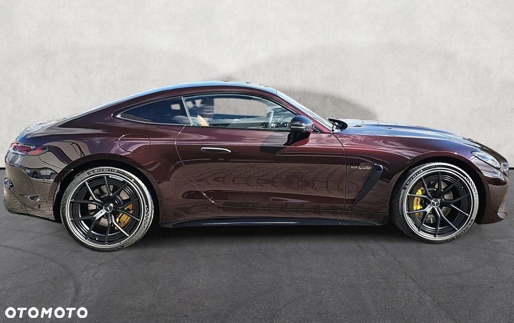 Mercedes-Benz AMG GT - 4