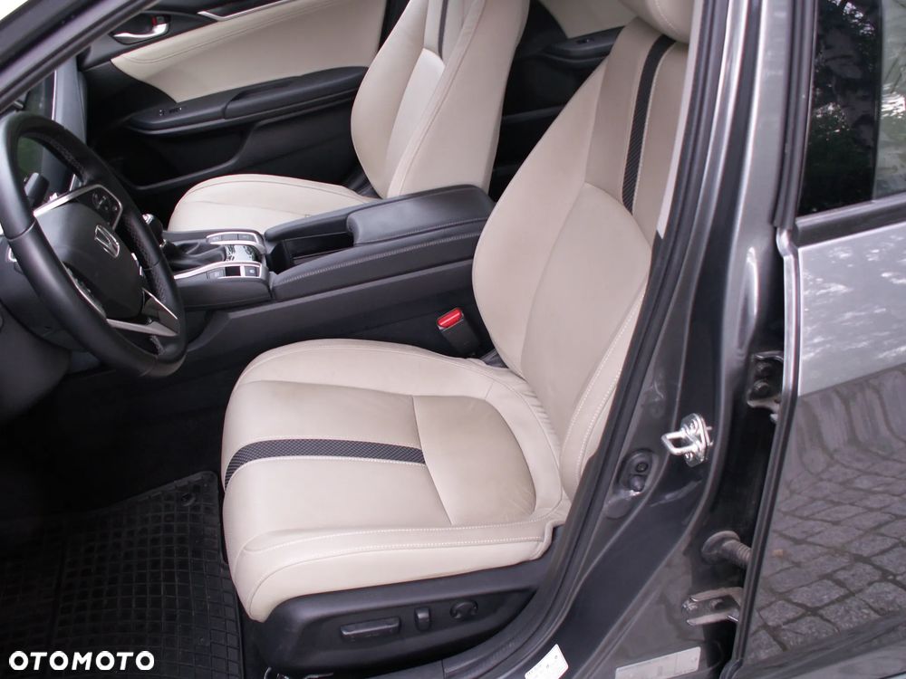 Honda Civic 1.5 T Executive - 13