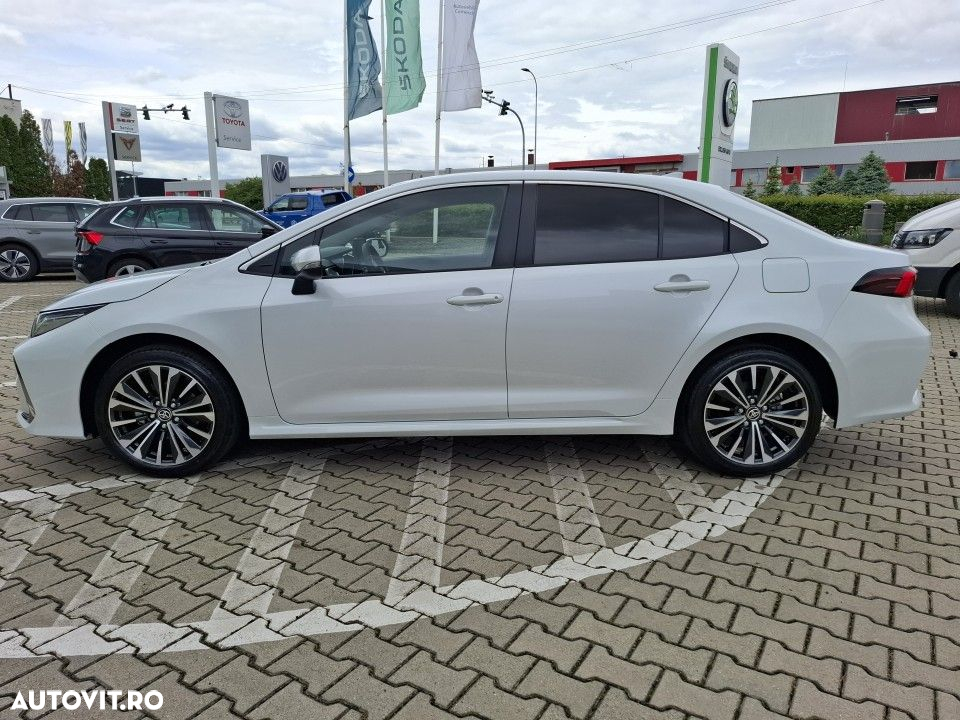Toyota Corolla - 9