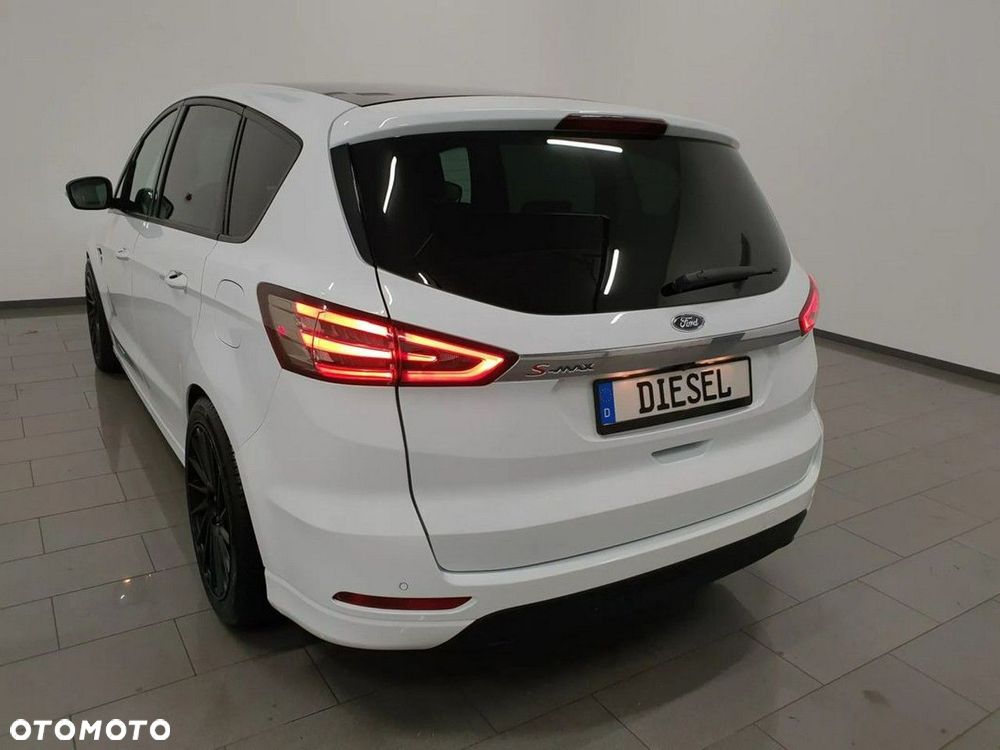 Ford S-Max 2.0 EcoBlue ST-Line - 33