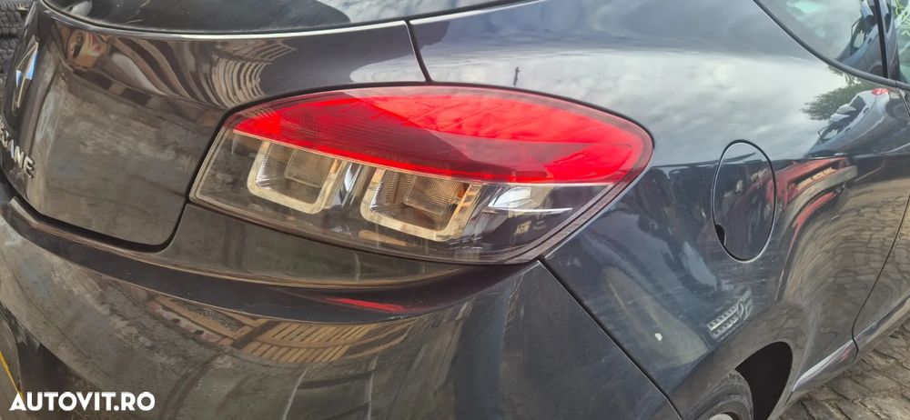Bara spoiler spate Renault Megane 3 2013 coupe / in 2 usi - 3