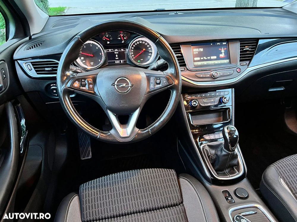 Opel Astra 1.5 D Start/Stop Automatik Business Edition - 17