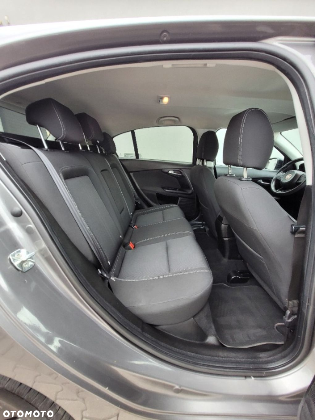 Fiat Tipo 1.4 T-Jet 16v S-Design - 17