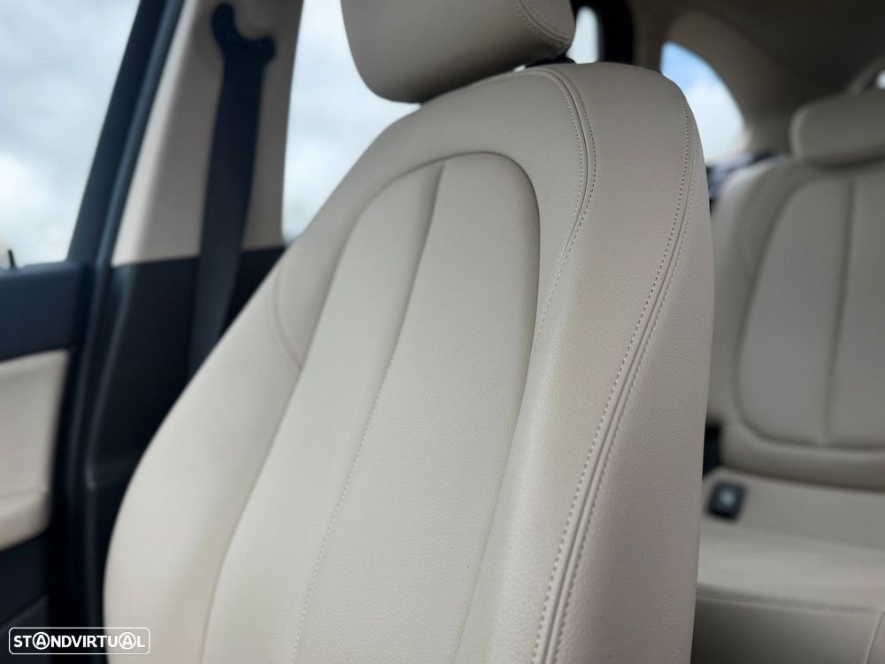 BMW X1 25 e xDrive Line Sport - 10