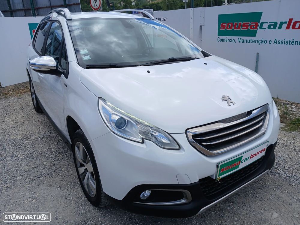 Peugeot 2008 1.2 PureTech Style - 6