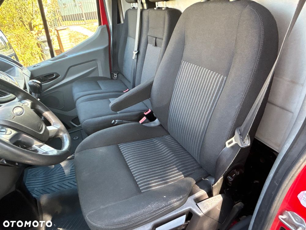 Ford Transit - 21