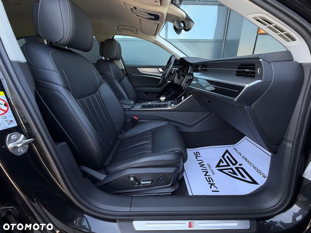 Audi A6 Avant 55 TFSI e quattro S tronic S line - 17