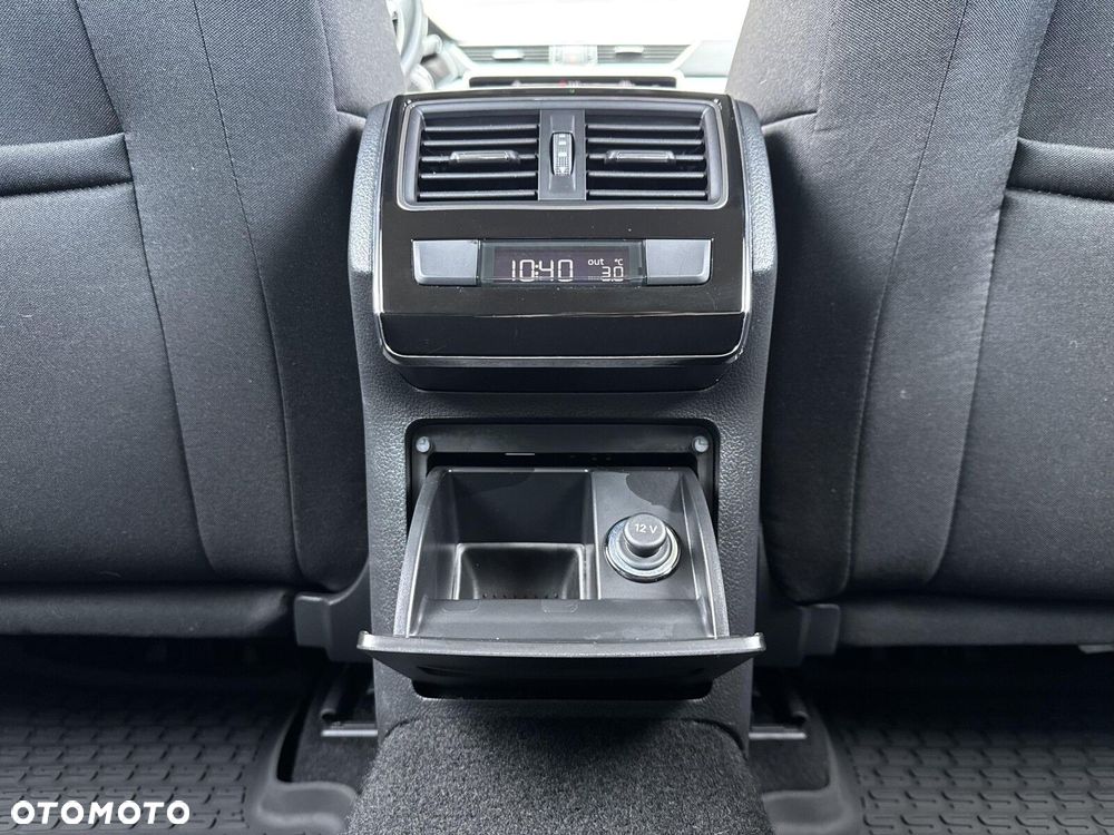 Skoda Superb 1.5 TSI Ambition DSG - 15