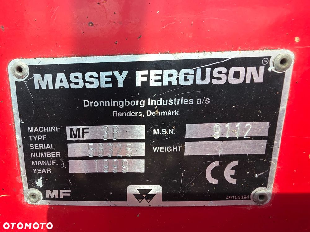 Massey Ferguson MF 36 Claas New Holland P600 - 7