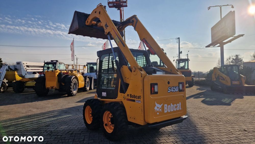 Bobcat S 450 - 11