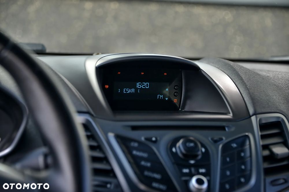 Ford Fiesta 1.25 Ambiente - 38