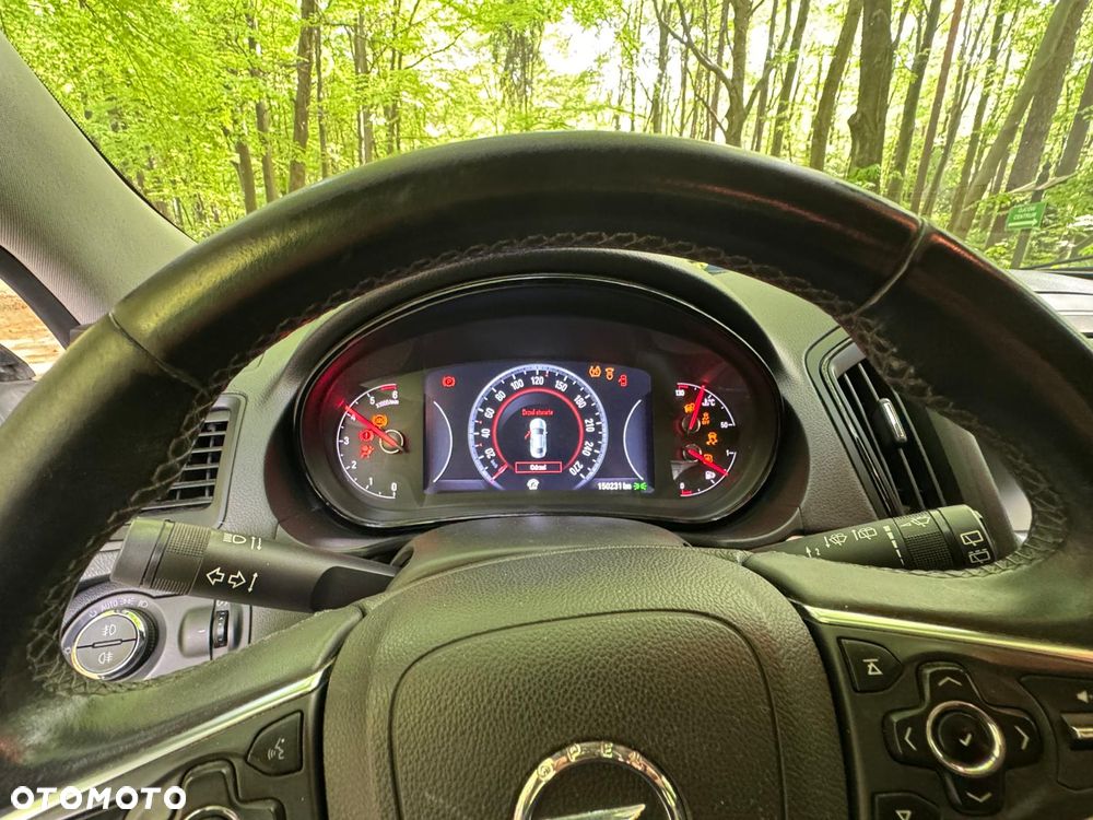 Opel Insignia - 26