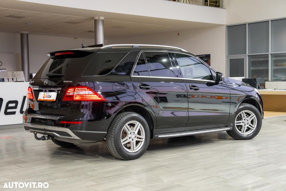 Mercedes-Benz ML 250 BlueTec 4MATIC Aut - 11