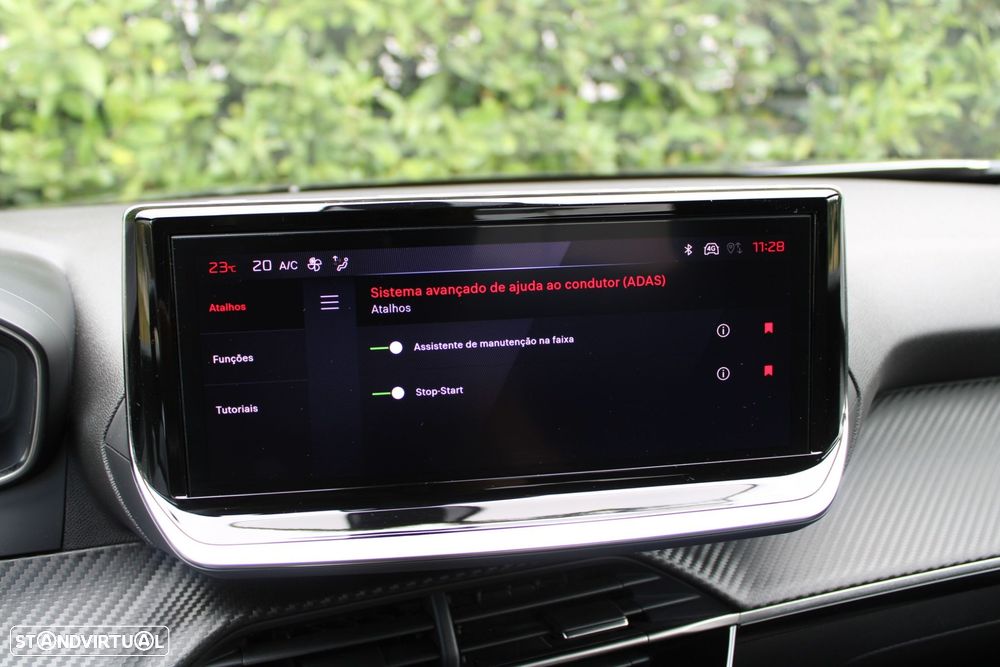 Peugeot 2008 1.2 PureTech Allure Pack - 14
