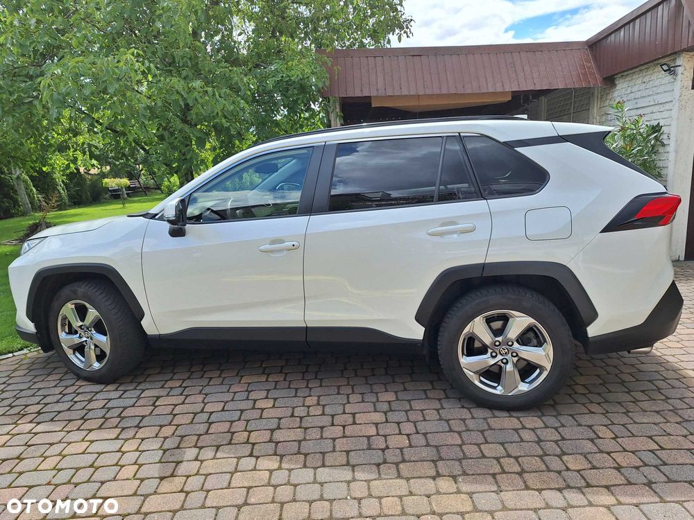 Toyota RAV4 - 3