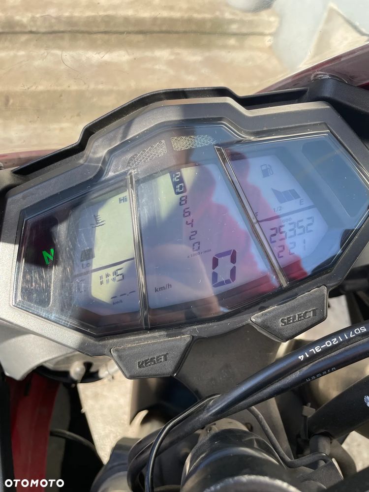 Yamaha YZF - 7