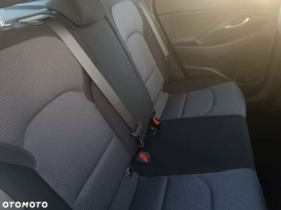 Hyundai i30 1.0 T-GDI Modern - 17