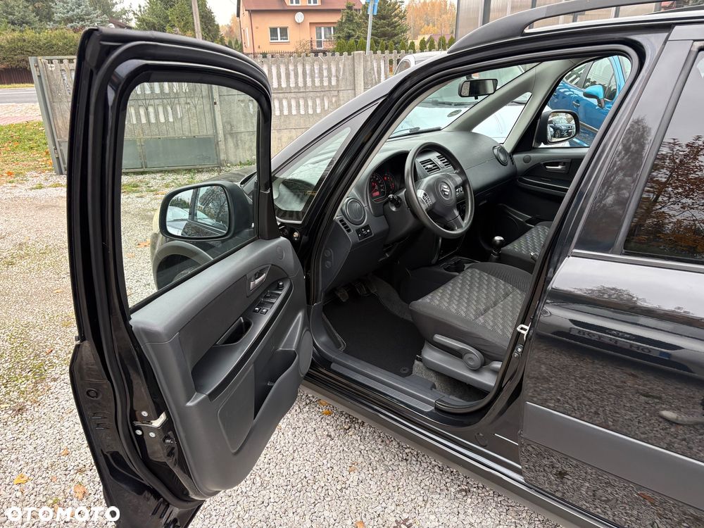 Suzuki SX4 1.6 GLX / Comfort - 18