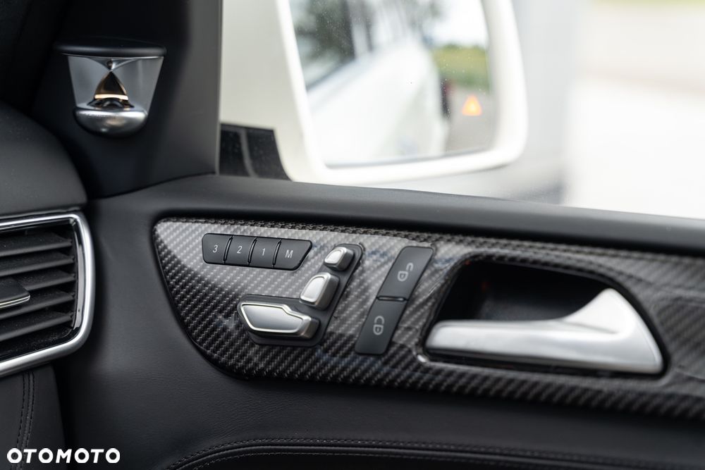 Mercedes-Benz GLS AMG 63 4Matic AMG Speedshift 7G-TRONIC - 33