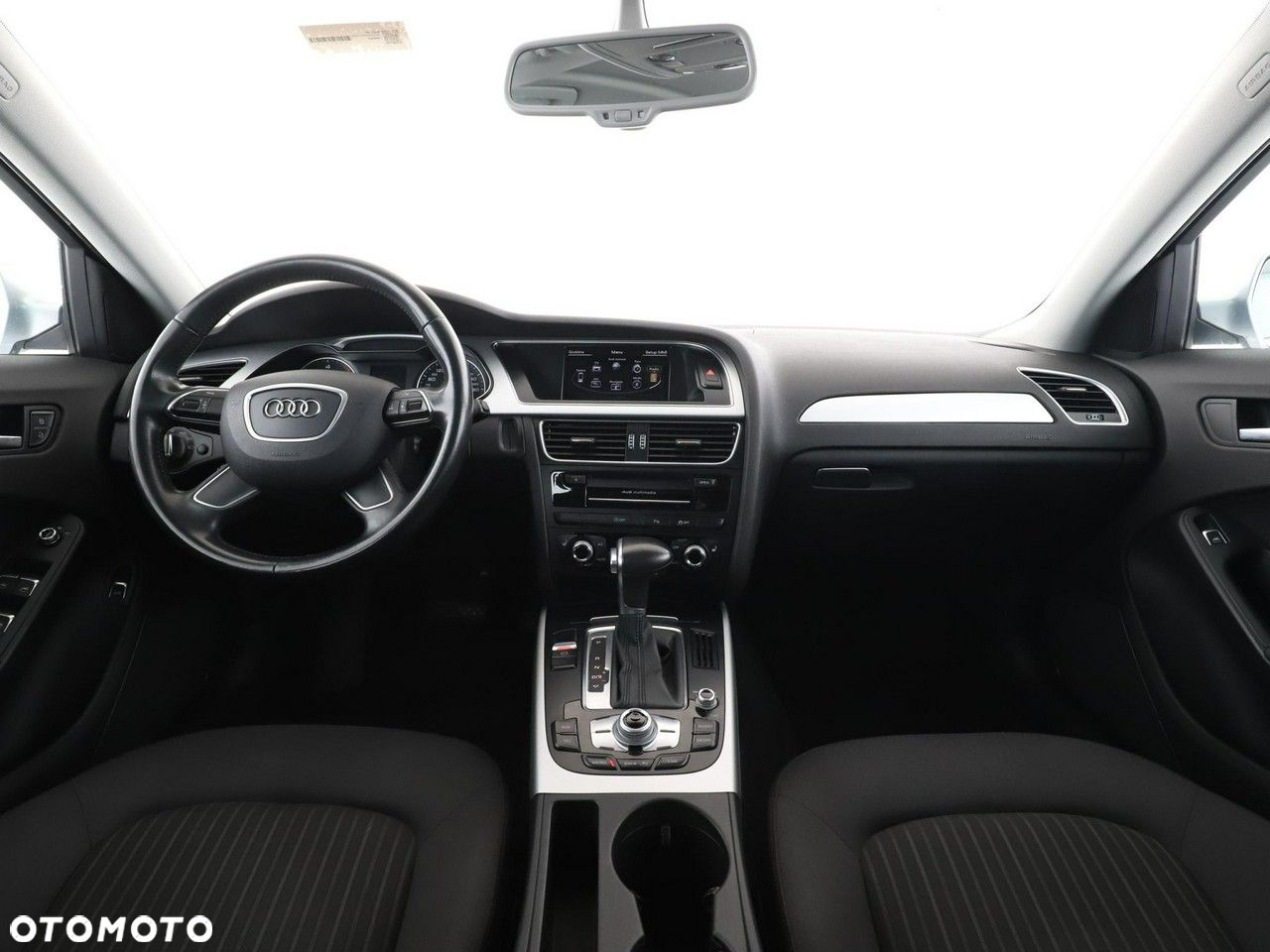 Audi A4 Avant 2.0 TDI DPF clean diesel multitronic Ambiente - 15
