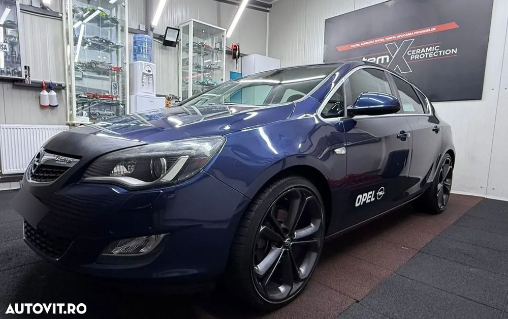 Opel Astra Sports Tourer 2.0 CDTI - 13