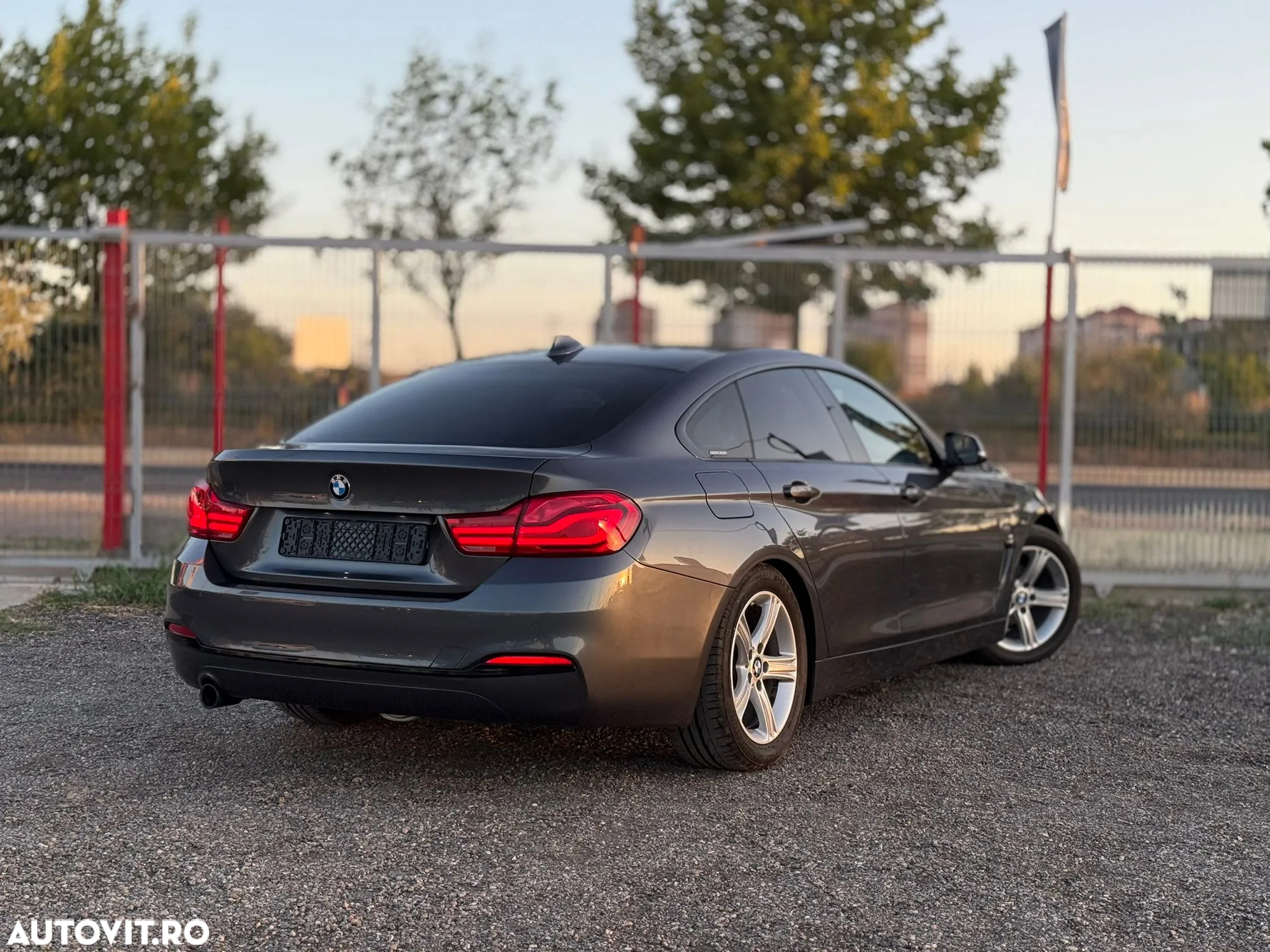 BMW Seria 4 420i Gran Coupe - 8