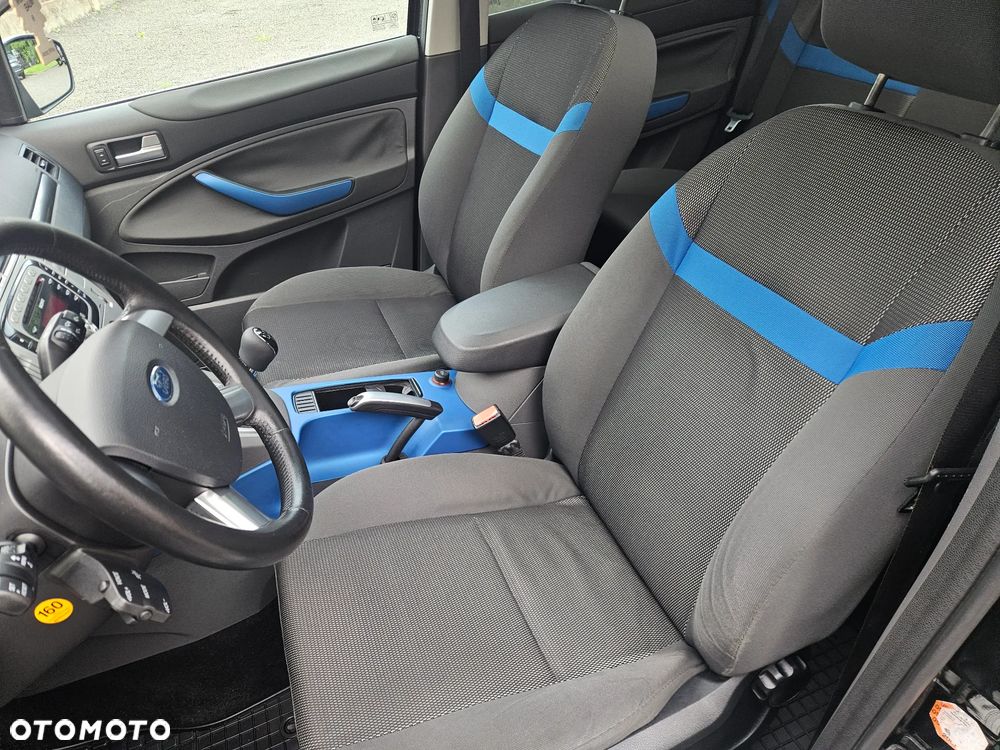 Ford Kuga 2.0 TDCi Titanium - 12