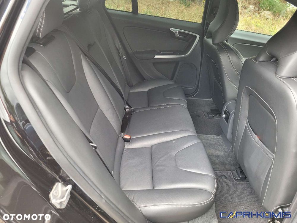 Volvo V60 - 12