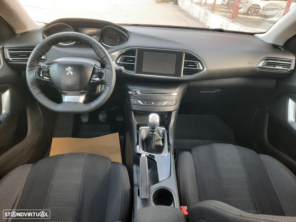 Peugeot 308 SW 1.6 BlueHDi Allure - 18