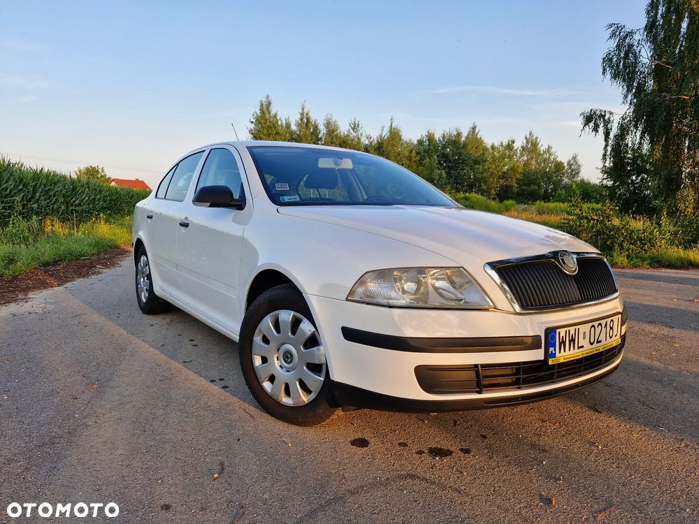 Skoda Octavia 1.6 Mint - 1
