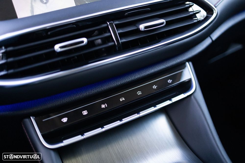 MG EHS 1.5 T-GDI Plug-in Hybrid Luxury - 13