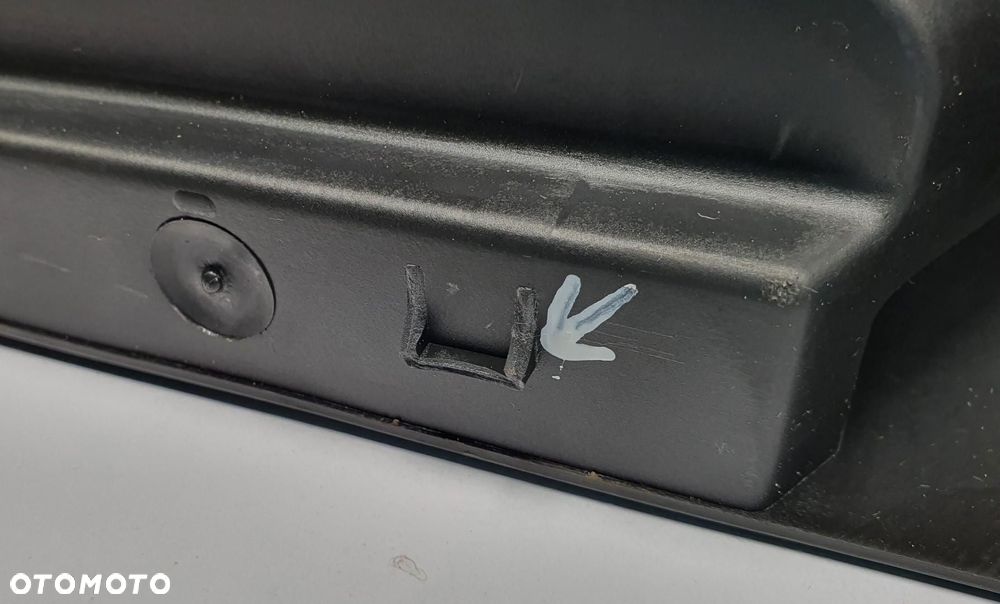 WKŁAD BAGAŻNIKA SCHOWEK MERCEDES CLS W218 - 5