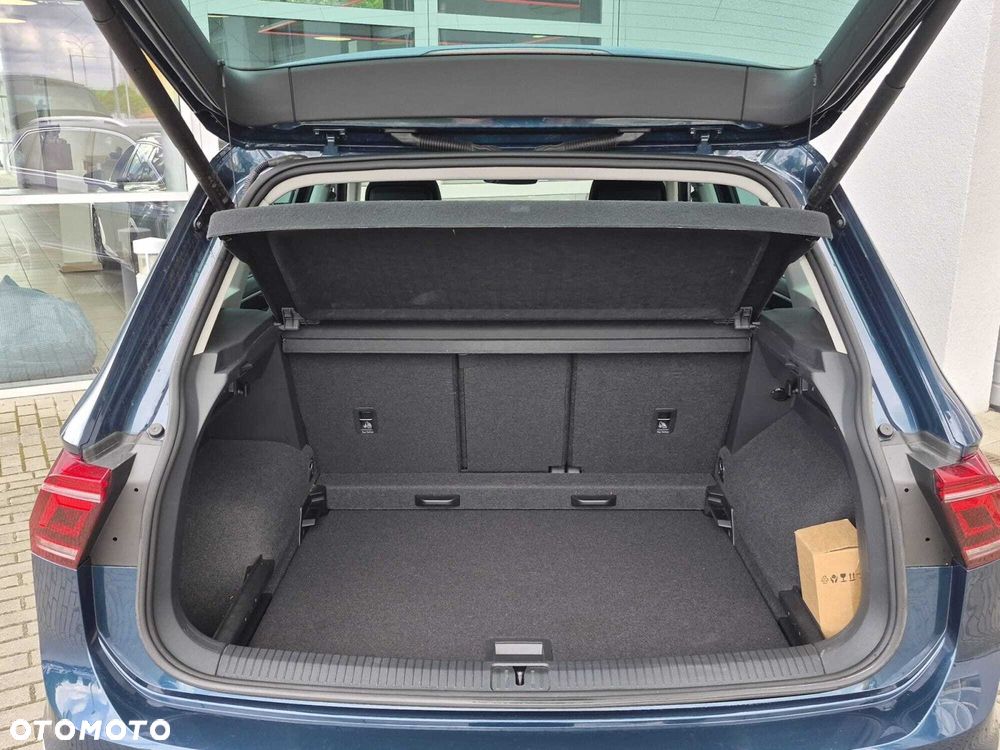 Volkswagen Tiguan - 14