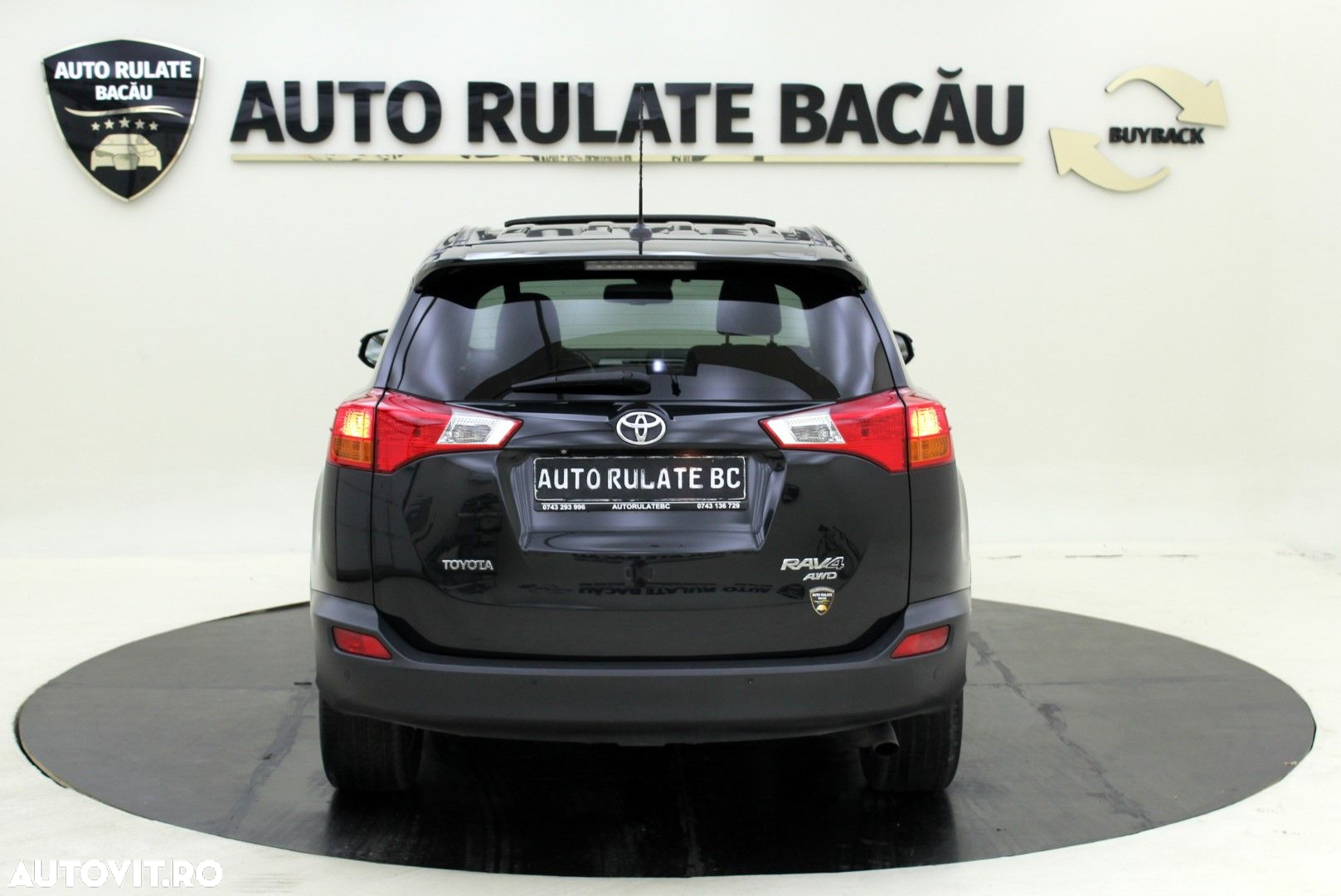 Toyota RAV4 - 11