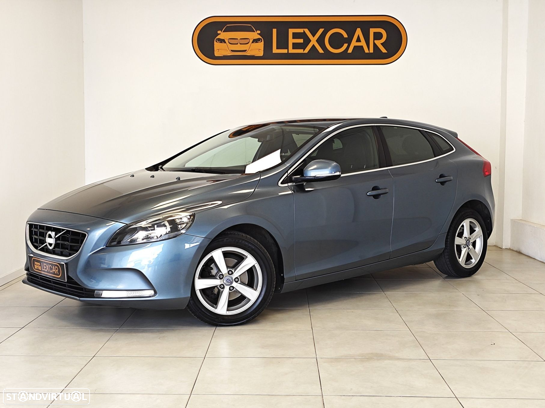 Volvo V40 1.6 D2 Momentum - 12