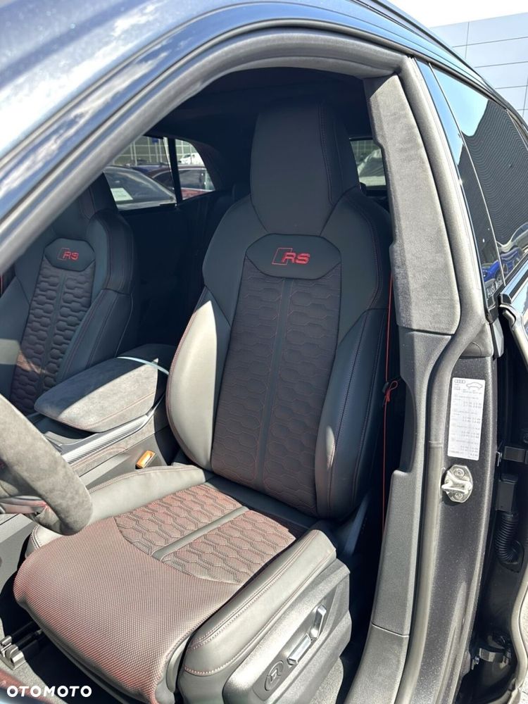 Audi RS Q8 - 15