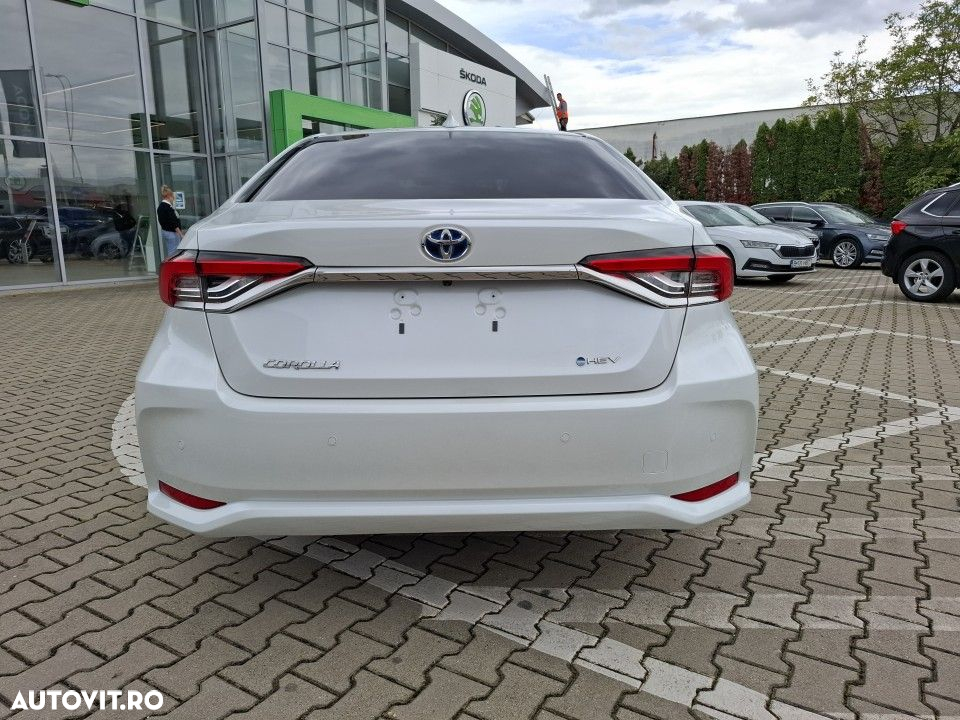 Toyota Corolla - 6