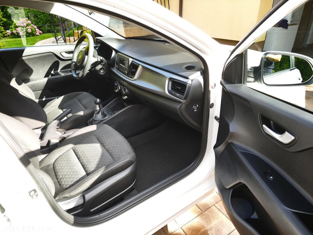 Kia Rio 1.2 M - 5
