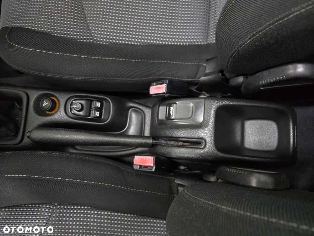 Peugeot 206 CC - 14