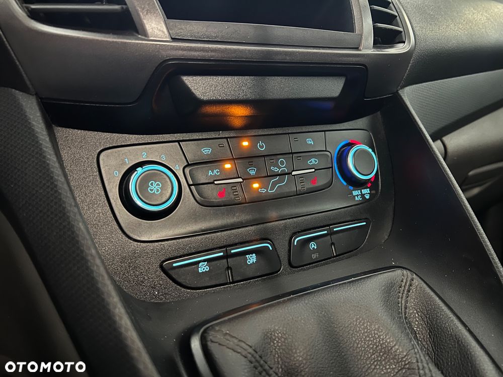 Ford Transit Connect - 31