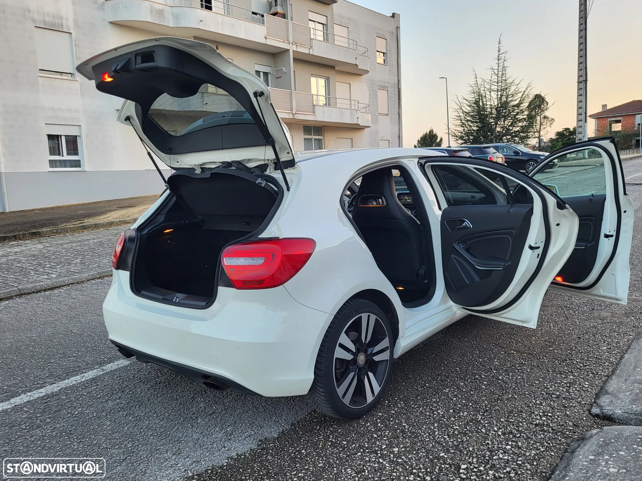 Mercedes-Benz A 200 CDi BE Urban - 16