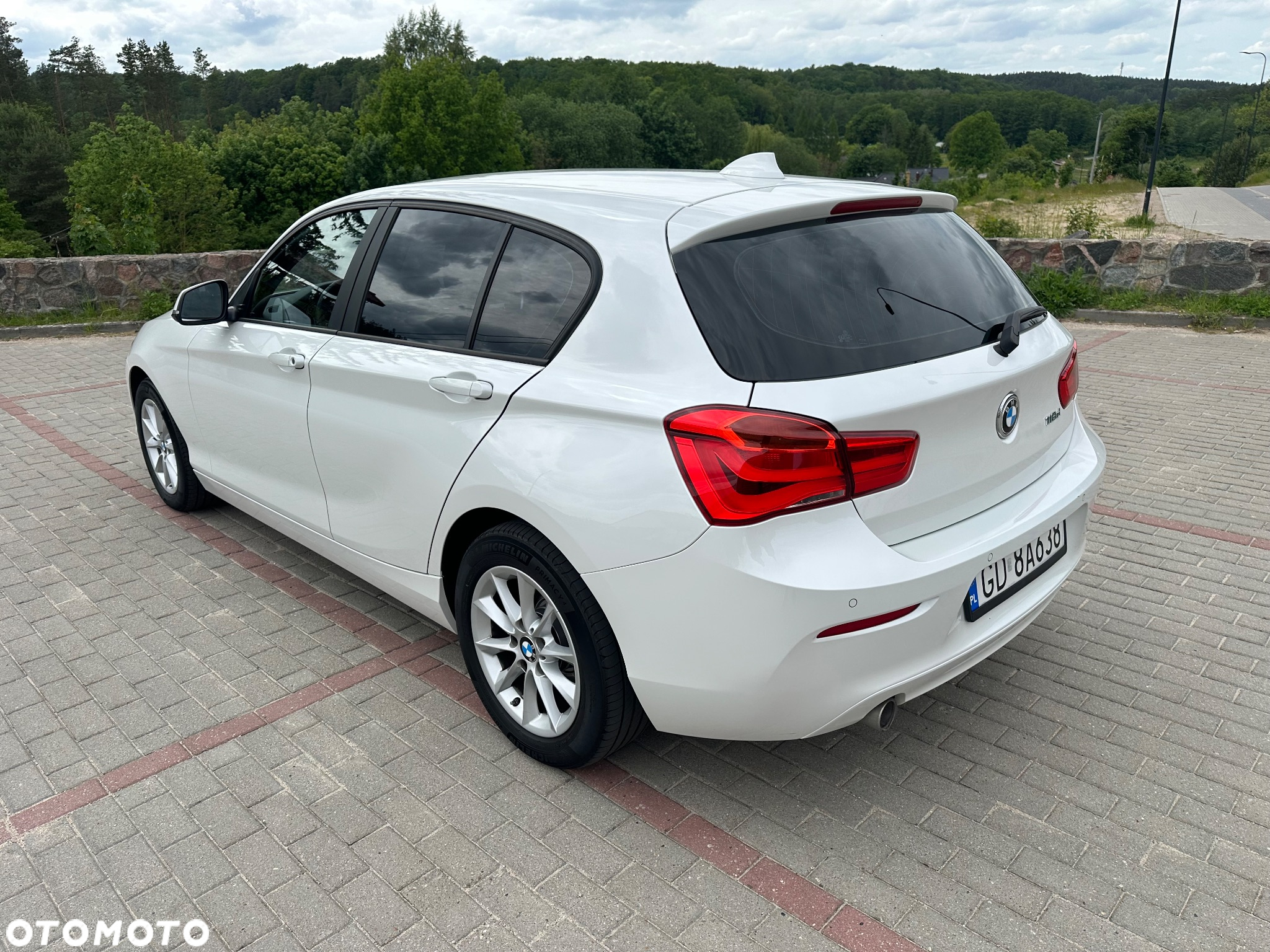 BMW Seria 1 118d - 4