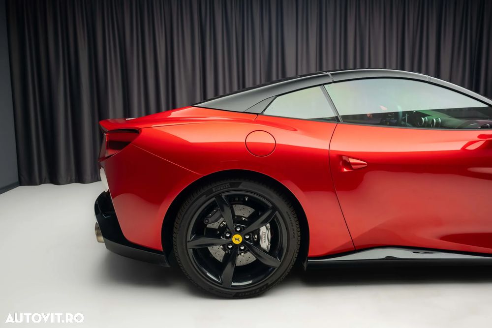 Ferrari Portofino - 5