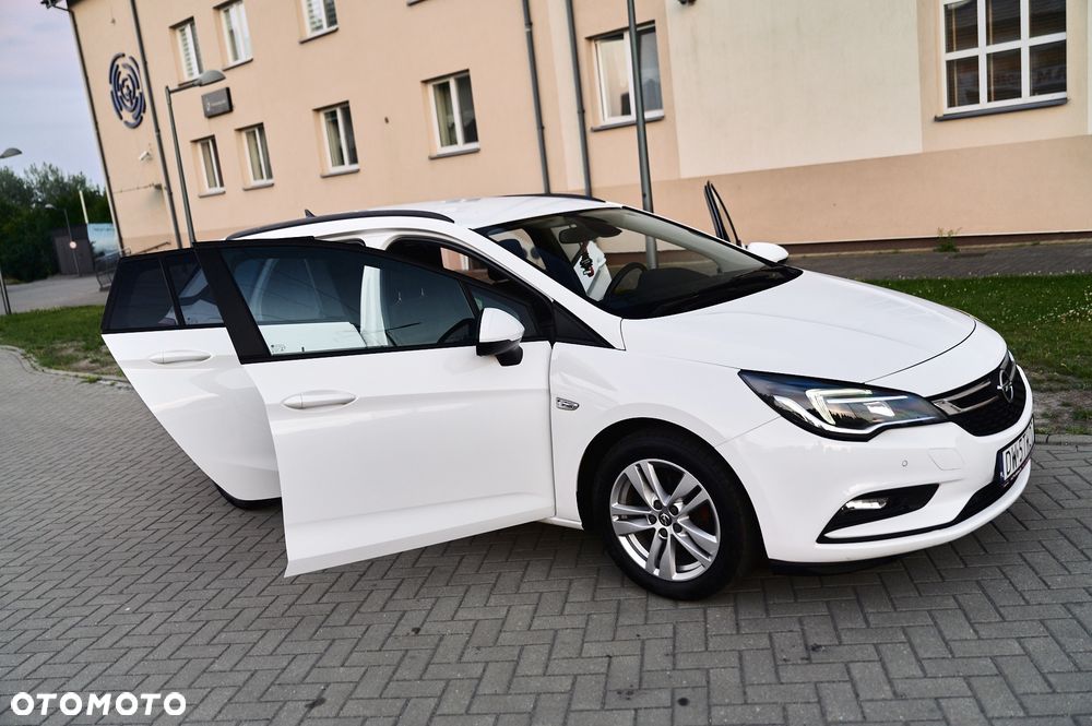 Opel Astra 1.6 CDTI Enjoy - 15