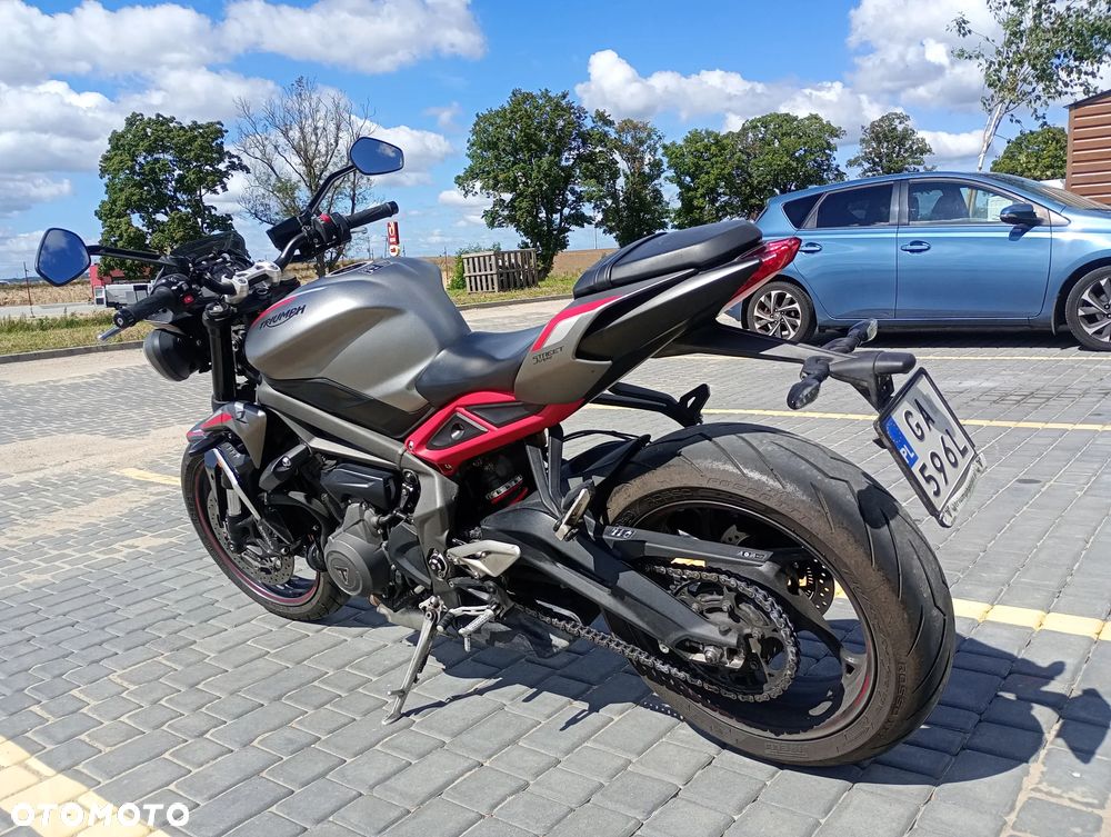 Triumph Street Triple - 3
