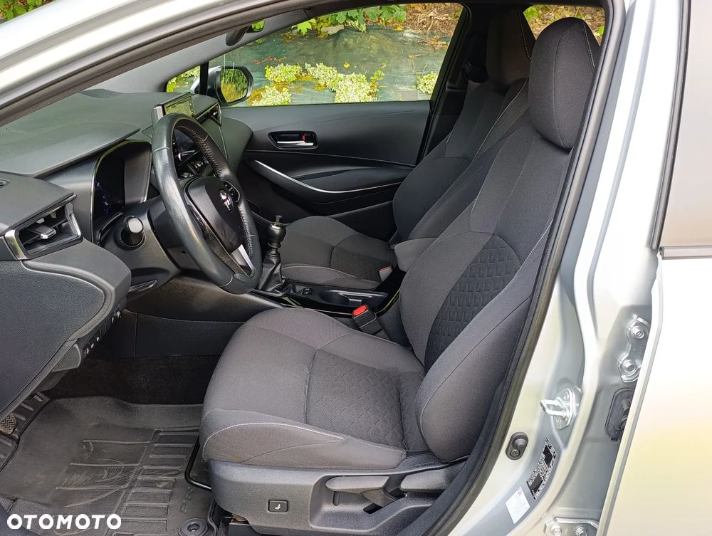 Toyota Corolla 1.2 T Comfort - 17