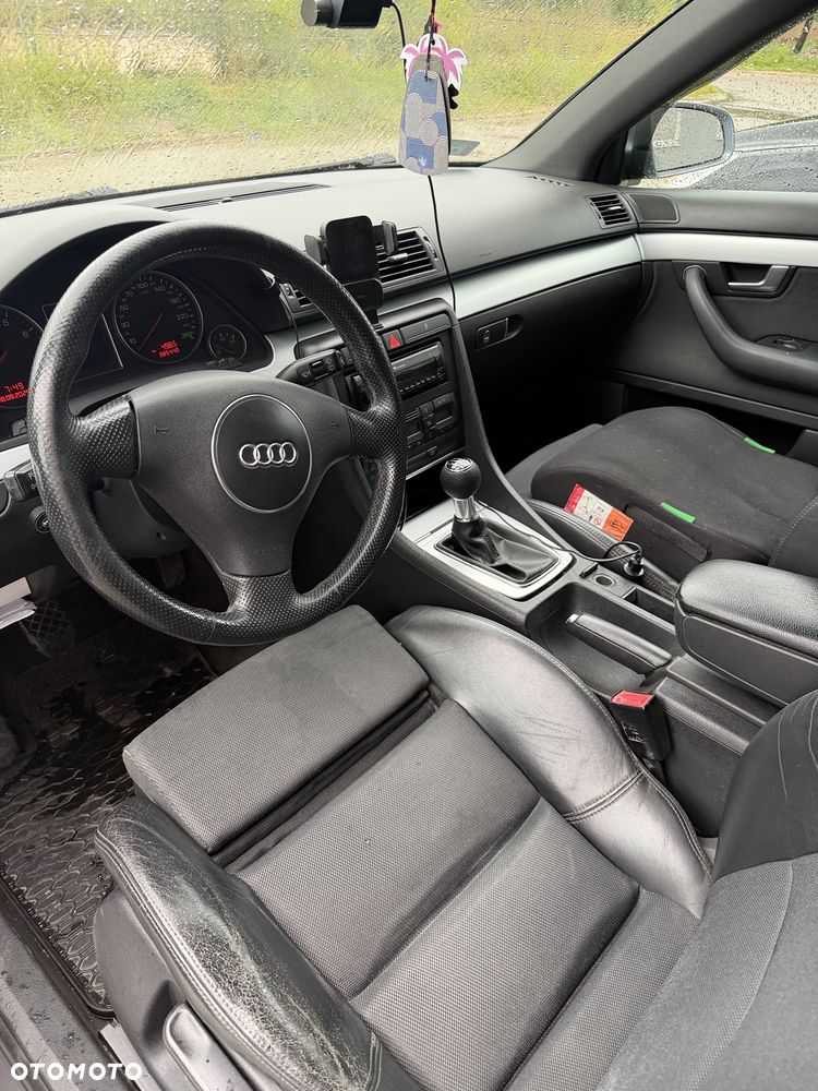 Audi A4 Avant - 7